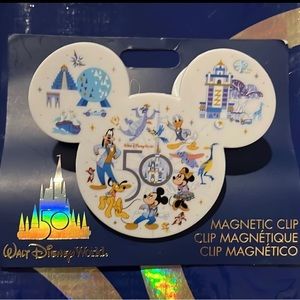 Disney 50th Magnetic Clip Mickey & Friends